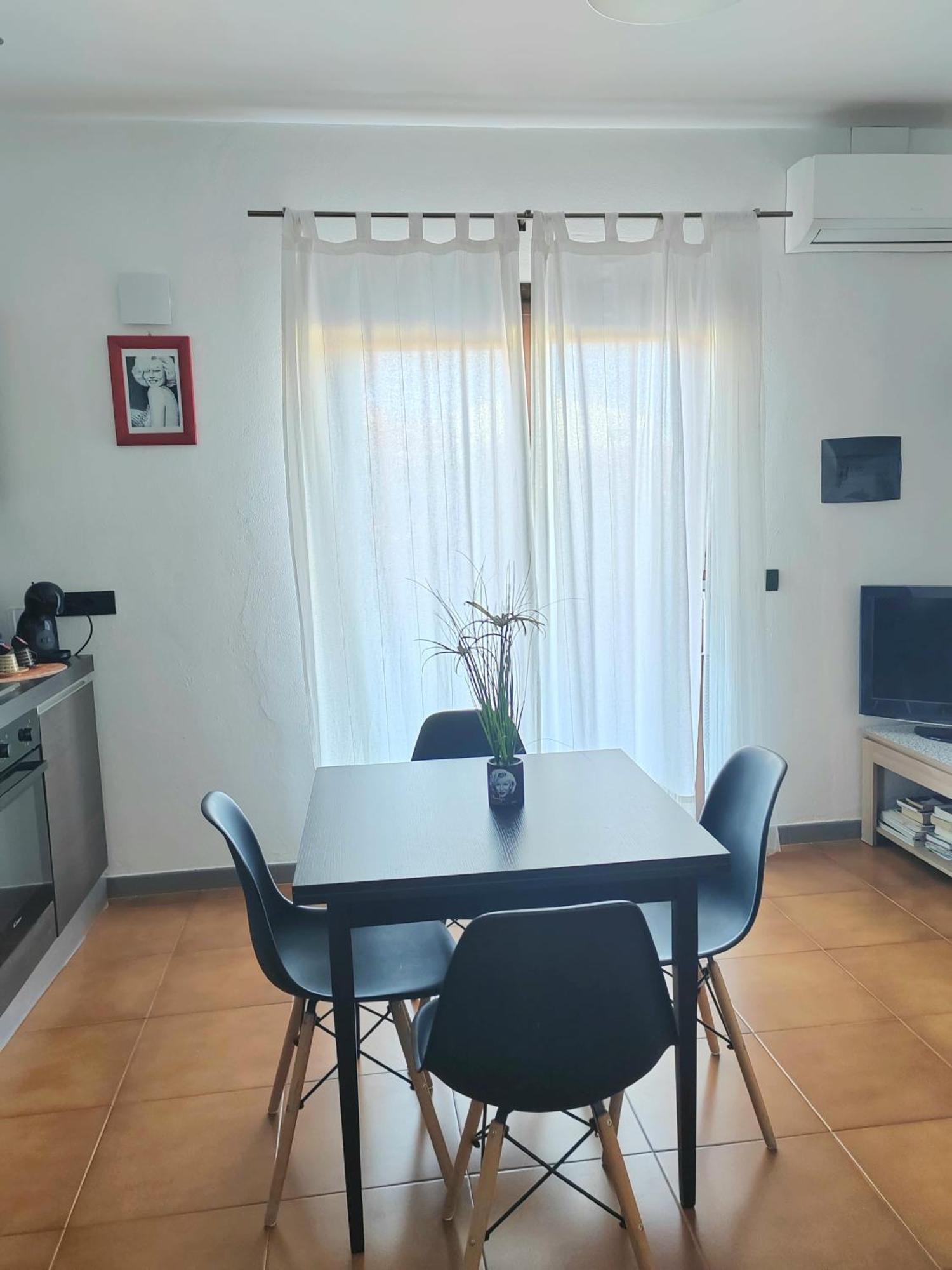Home Of Fame - Home Gallery With Fully Equipped Kitchen, Separate Entrance, Free Parking Olbia Exterior photo