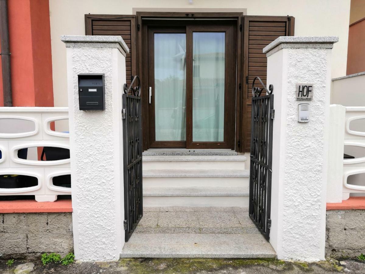 Home Of Fame - Home Gallery With Fully Equipped Kitchen, Separate Entrance, Free Parking Olbia Exterior photo